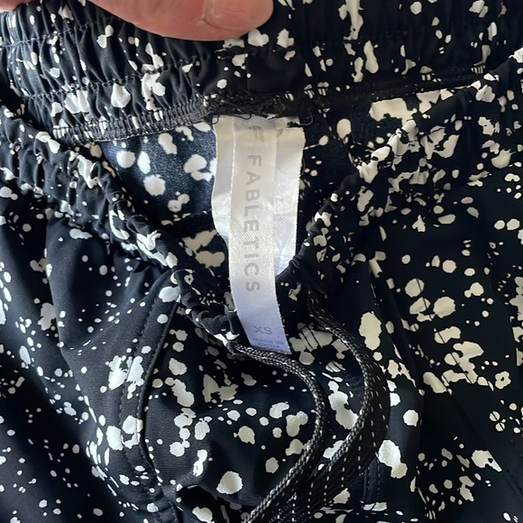 Fabletics , lightweight joggers￼ - Picture 4 of 6